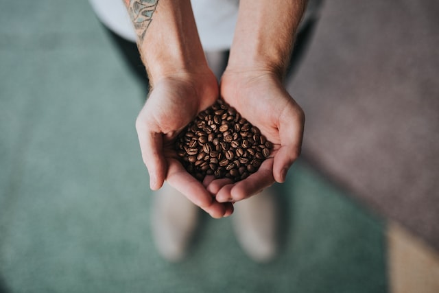 Tomar pre-entrenamientos altos en cafeína