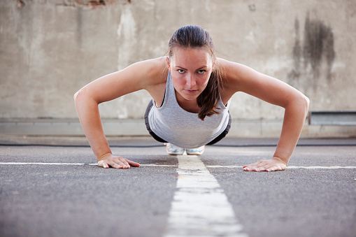 Ejercicio burpee: cómo perder grasa abdominal superior en una semana